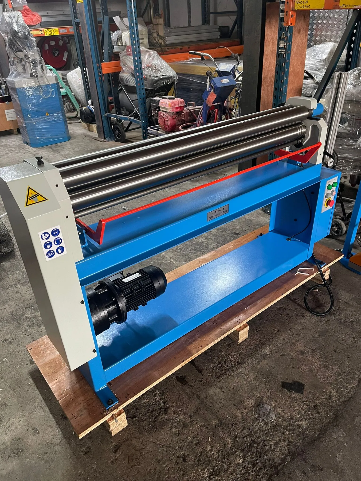 Aiko Slip Roll Machine with 52" , 1.5Mm  | Model : ESR-1300X1.5