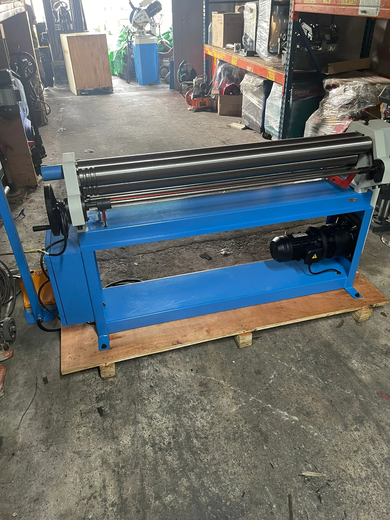 Aiko Slip Roll Machine with 52" , 1.5Mm  | Model : ESR-1300X1.5