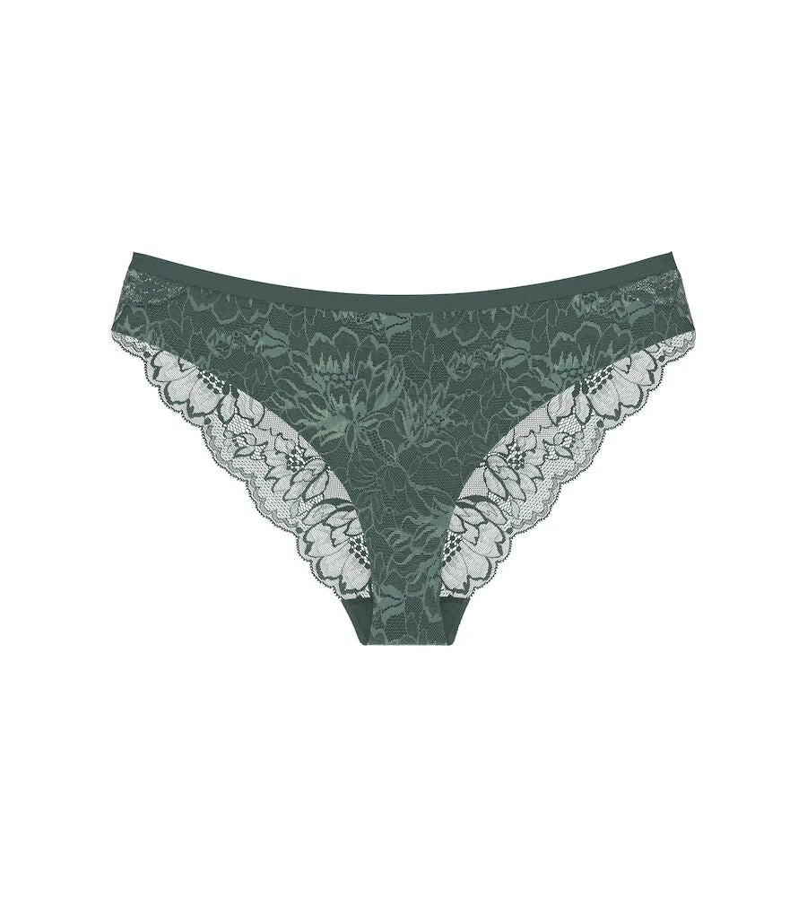 Amourette Charm T Brazilian01