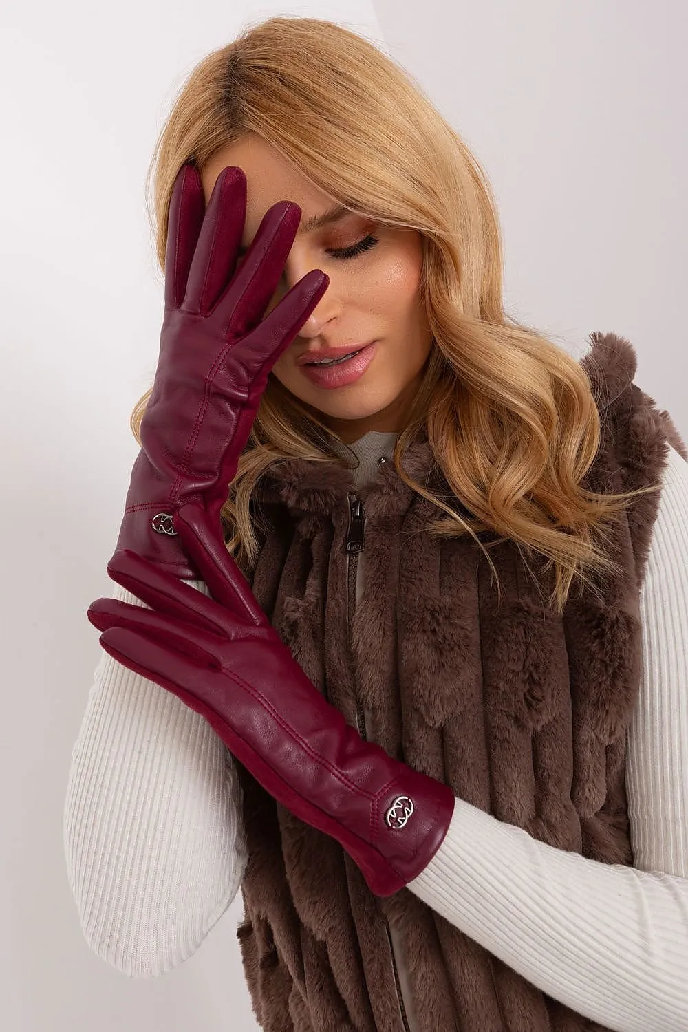 Chic Insulated Floral Touchscreen Gloves for Women