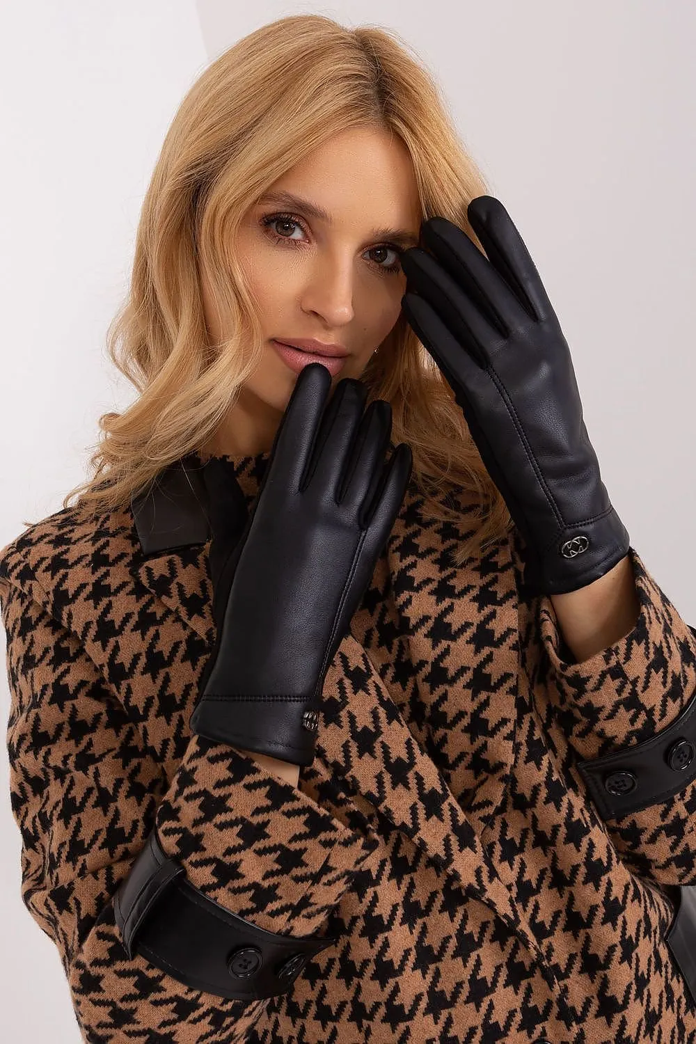 Chic Insulated Floral Touchscreen Gloves for Women