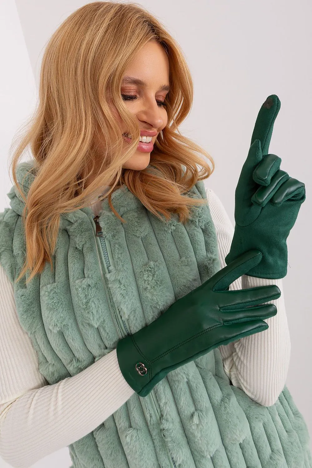 Chic Insulated Floral Touchscreen Gloves for Women