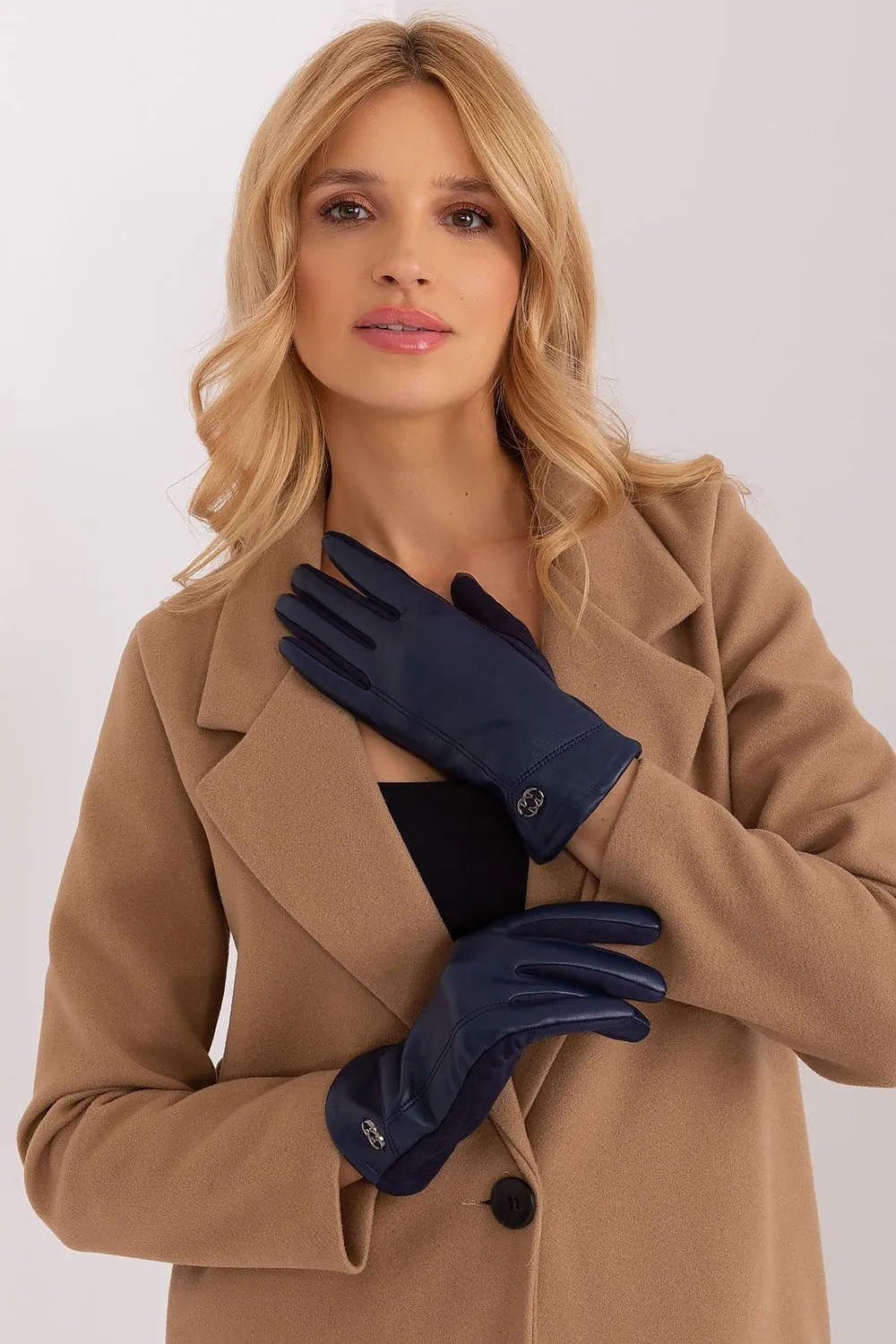 Chic Insulated Floral Touchscreen Gloves for Women