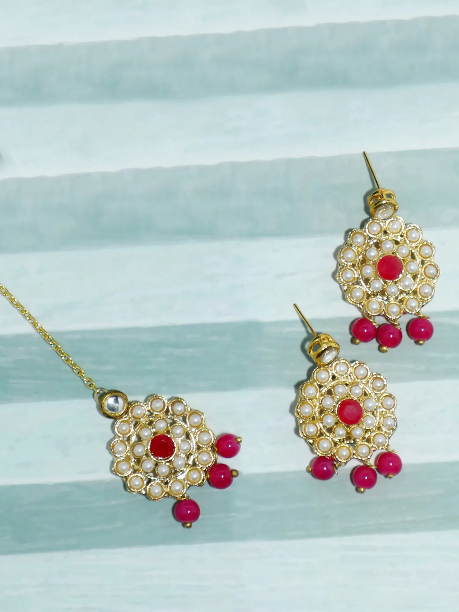 Gold Plated Pink Beads Kundan Dangler Earrings with Maangtikka for Women