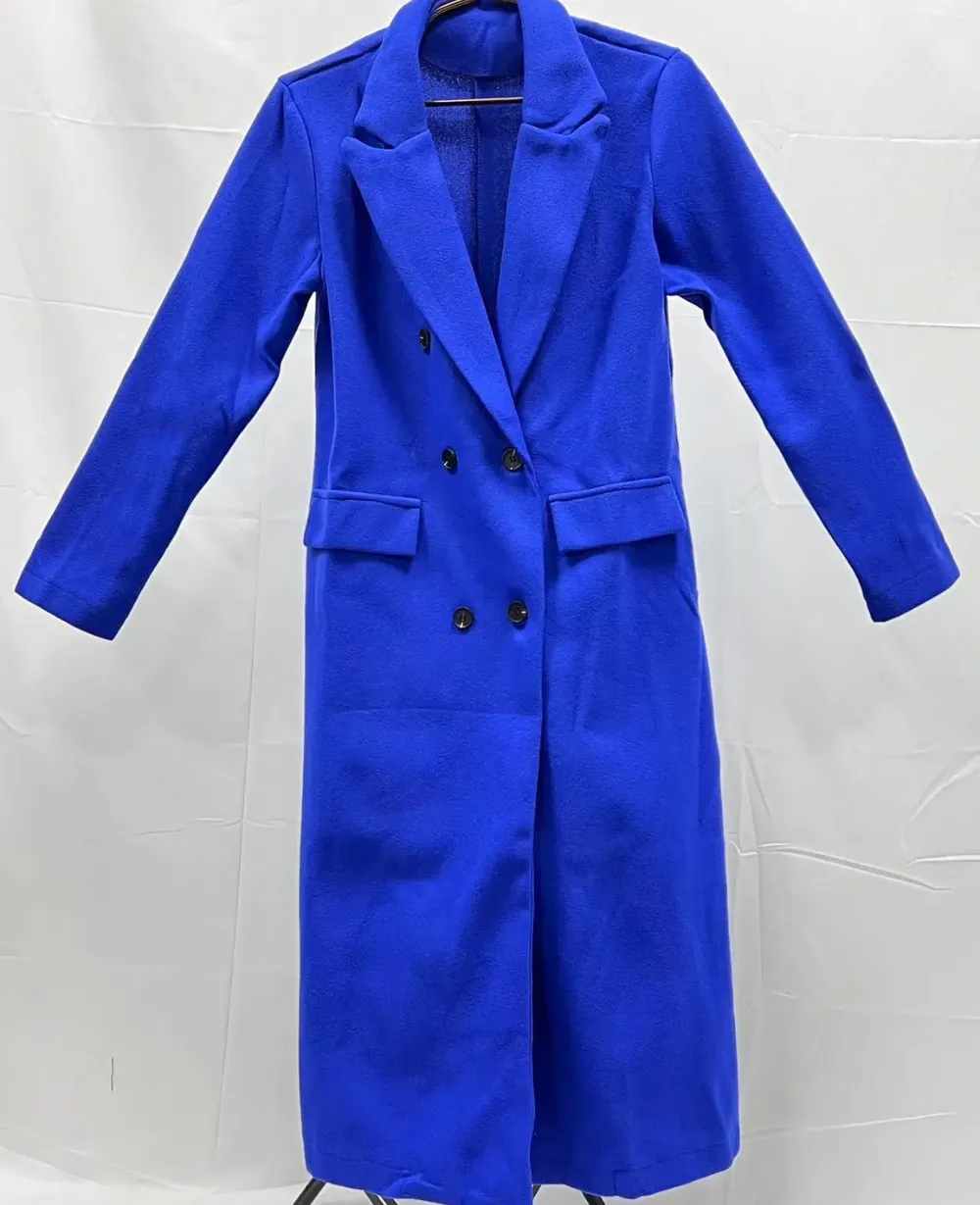 Women's Elegant Fitted Long Trenchcoat | Ideal for Autumn/Winter